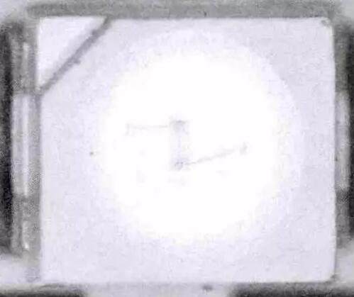 LED 灯珠 （3528） 代表外观图